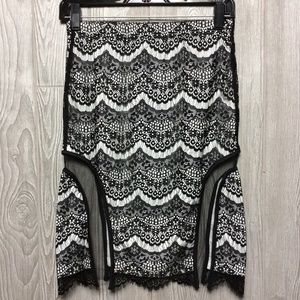 Black Women's Lace Pencil Skirt - Monochrome Design